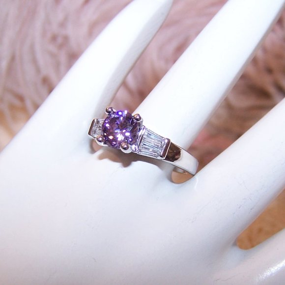 Sterling Silver Lavender Clear Cubic Zirconia CZ Engagement Ring - Size 7 - Picture 4 of 10